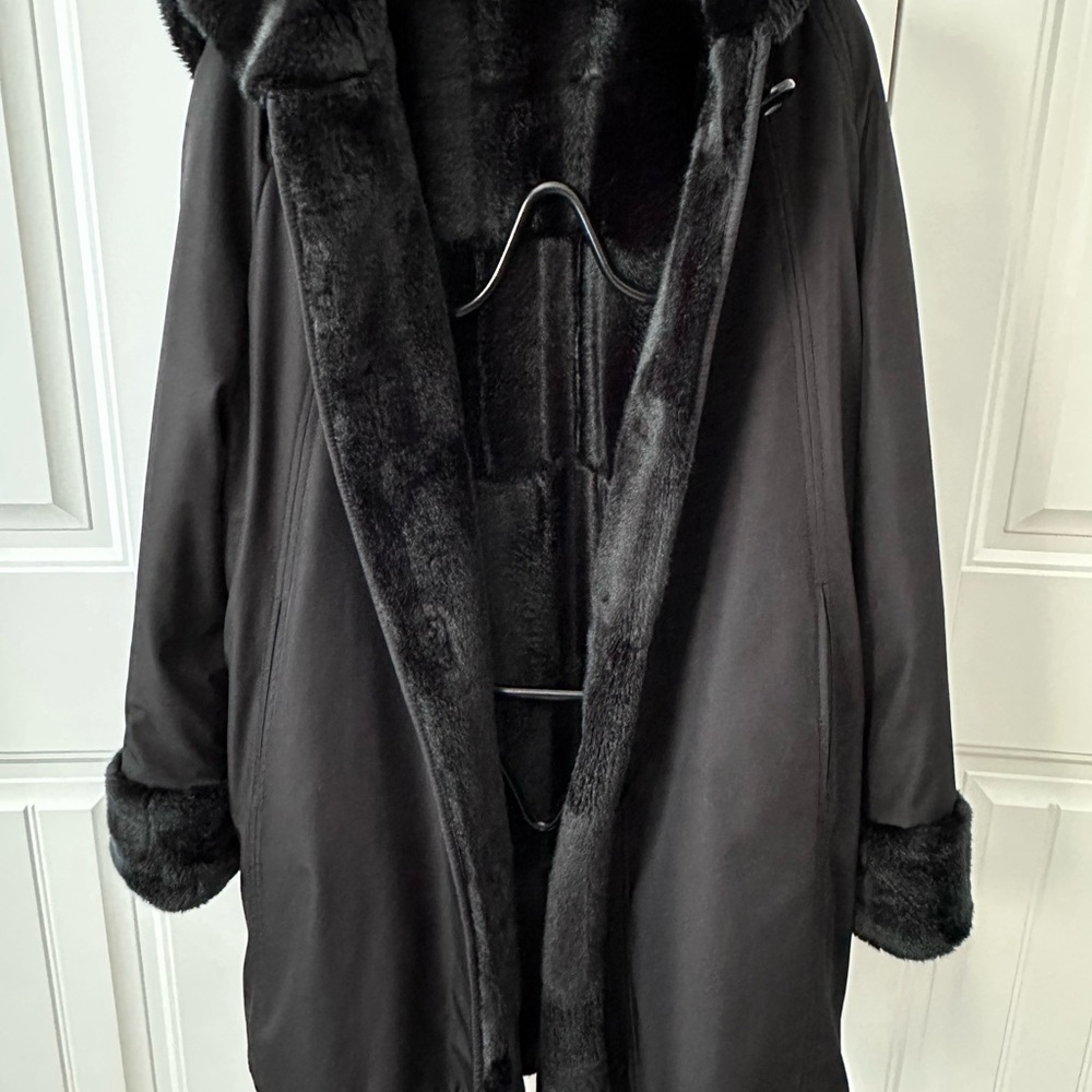 Hilary Radley Elegant Black Faux Fur Trimmed reversible Coat size S